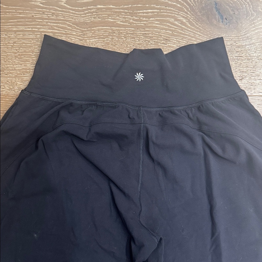 Athleta Salutation Jogger Black High Rise Pants Size M - Picture 7 of 7